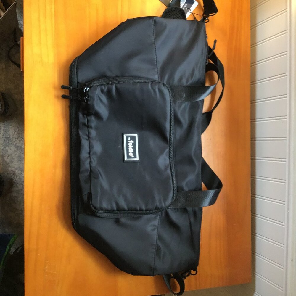 The Foldie Bag Black Unisex Foldie Travel Bag Black NWT - Picture 5 of 7